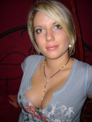 where to meet naked woman in Newcastle